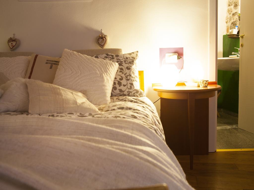 B&B Contrada Lunga Abbadia Lariana Luaran gambar