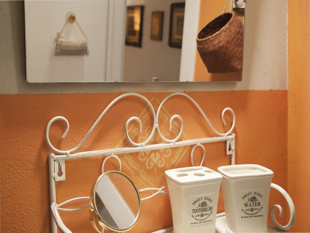 B&B Contrada Lunga Abbadia Lariana Luaran gambar